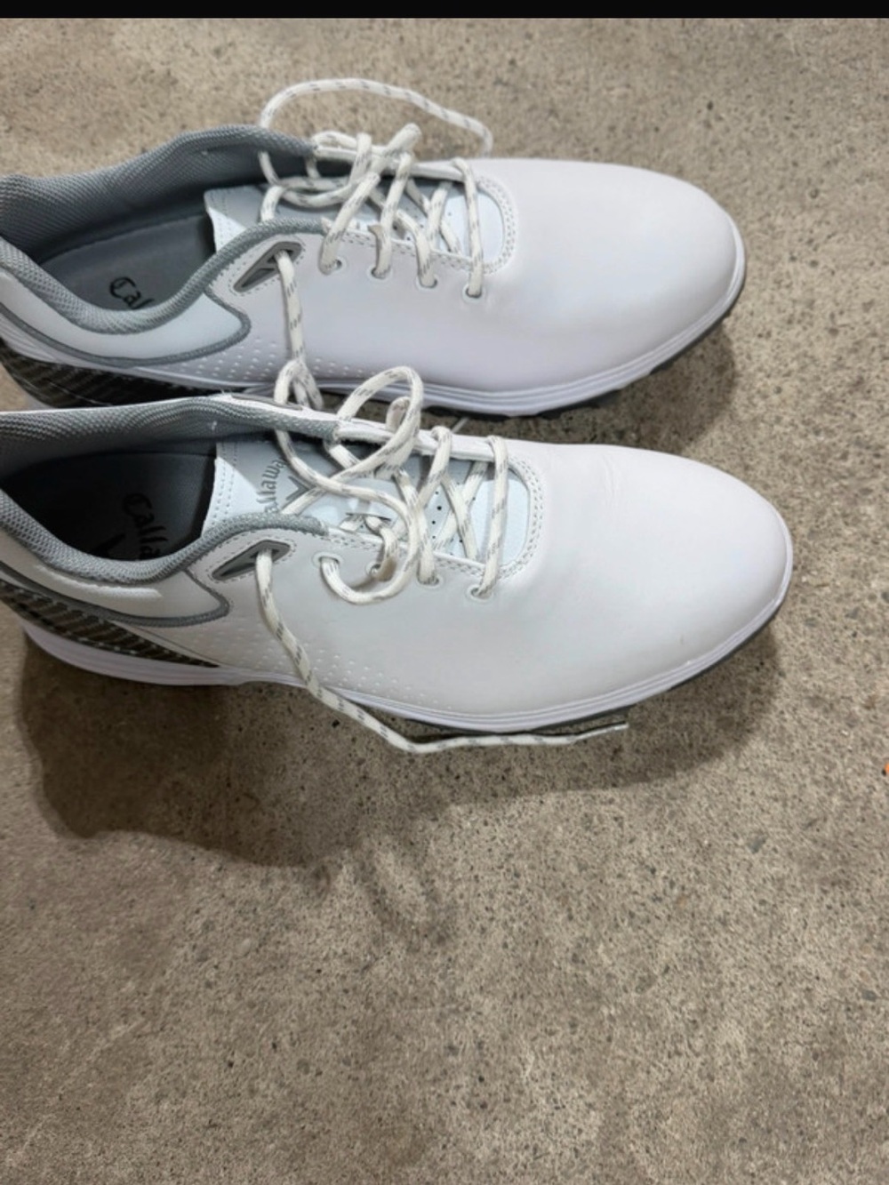 Callaway White and Gray Men’s Athletic Golf Shoes